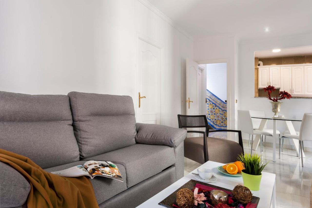 Lux Home - Sierpes Terrace Séville Extérieur photo