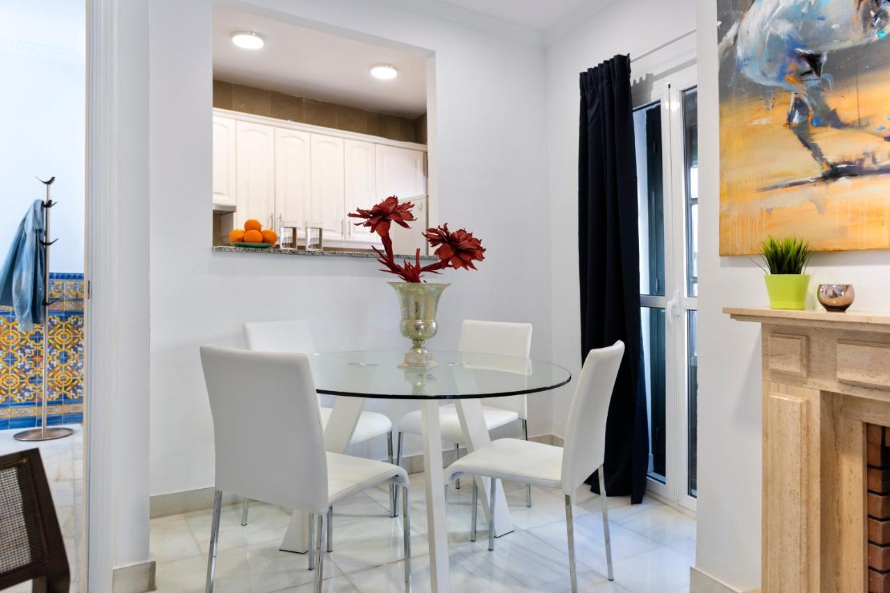 Lux Home - Sierpes Terrace Séville Extérieur photo