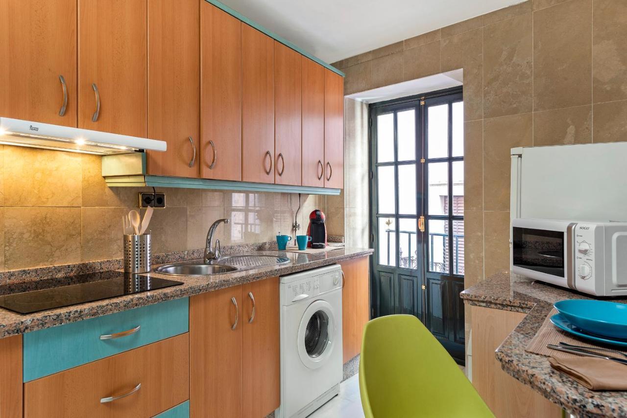 Lux Home - Sierpes Terrace Séville Extérieur photo
